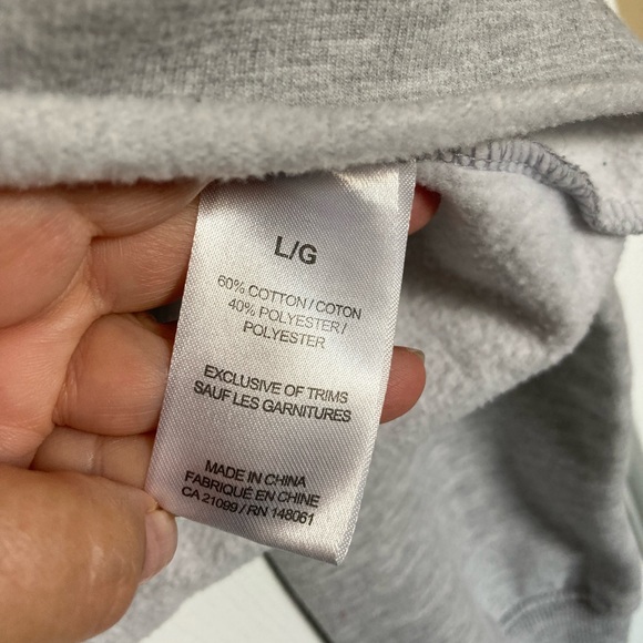 Disney Mickey Mouse Crop Sweatshirt, Grey, Size: L, Vintage - Picture 7 of 9